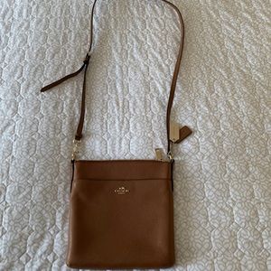 Coach crossbody purse EUC